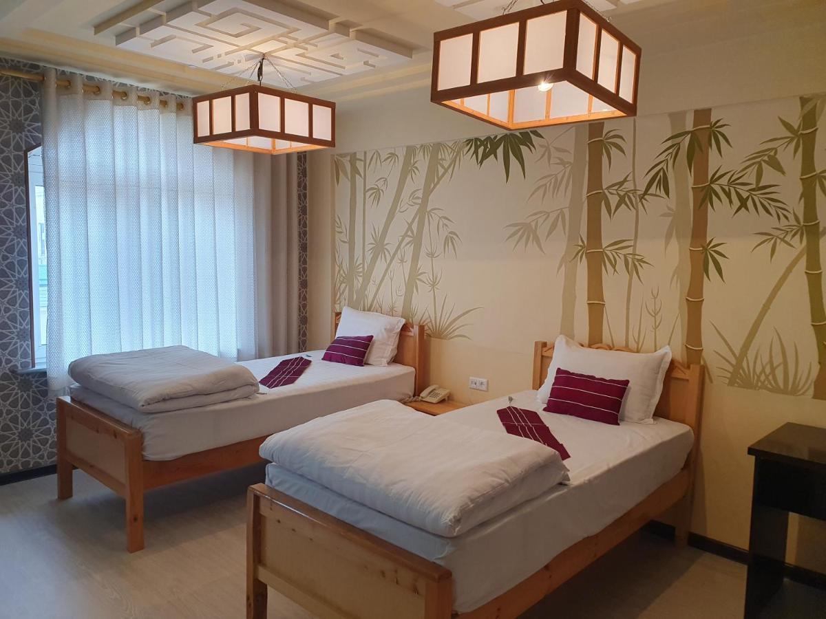 Qamar Hotel Buchara Buitenkant foto